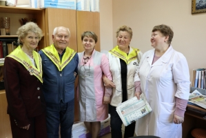 ​Серебряные добровольцы посетили "хосписы" Владивостока 5