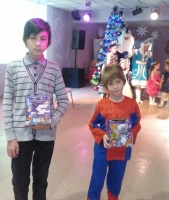 Новогодний праздник для детей организовали "серебряные" добровольцы ГО Большой Камень 1