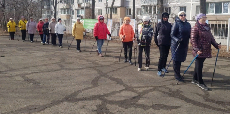 Владивостокцев приглашают на бесплатные мастер-классы по скандинавской ходьбе (РАСПИСАНИЕ)
