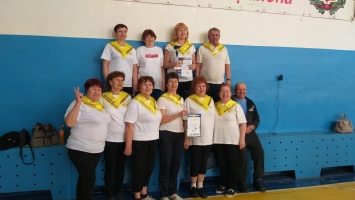 Серебряные волонтёры с. Черниговка приняли участие в соревнованиях по Японскому волейболу 1