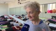 Бесплатные занятия по коуч-йоге проводятся для пожилых людей во Владивостоке