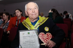 Финалистом конкурса «Волонтер года-2019» во Владивостоке стал "серебряный" доброволец 7
